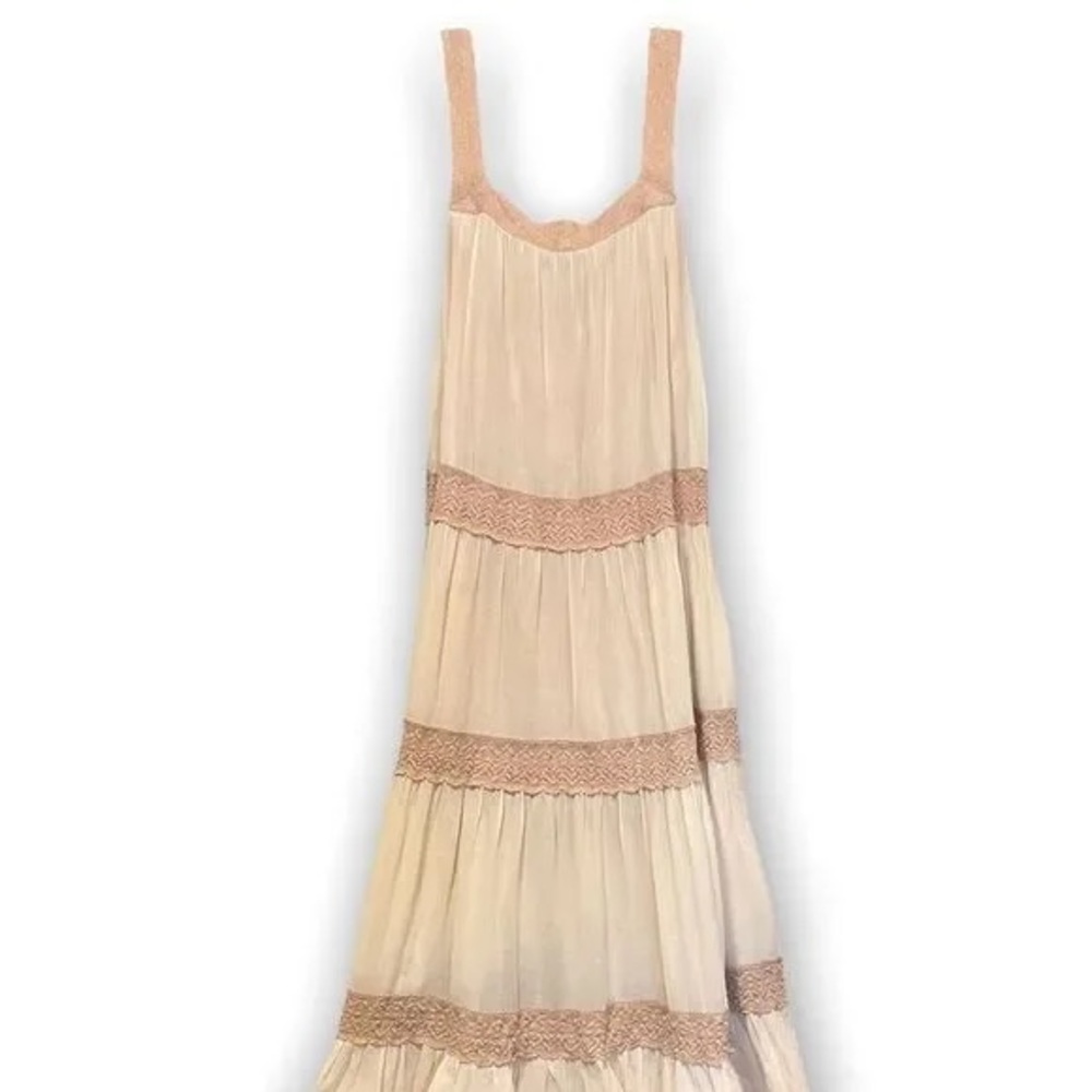 BCBGMaxAzria Cream and Tan Maxi Dress
